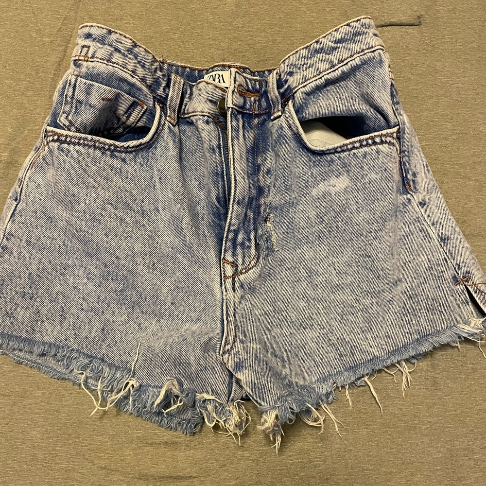 Zara Short light wash